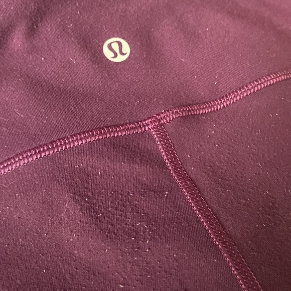 Lululemon training leggings, size 4, Vintage Plum, Purple, inside key pocket - Picture 7 of 8